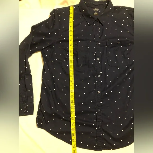 St. John’s Bay, XL, blue & white polka dot button up blouse - Picture 6 of 13